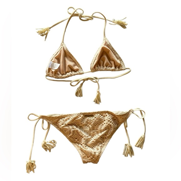Billabong Lace Tassels Cream Size L Bikini Great  Condition! Bottoms L Top S. - Picture 10 of 11